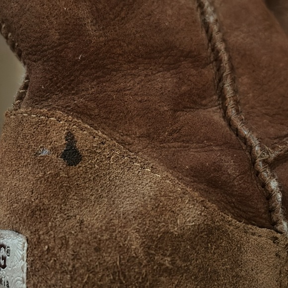 Woman’s tall UGG boots - Picture 3 of 7